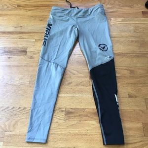 Virus Intl grey & black leggings- brand new!! Sz S